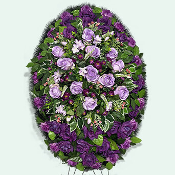 Венок из искусственных цветов